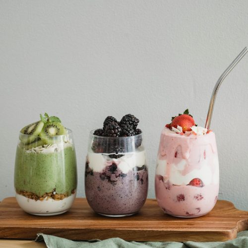 10 Breakfast Smoothies That Keep You Full All Morning